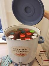 Passata-Flaschen im Einkoch-Automat.